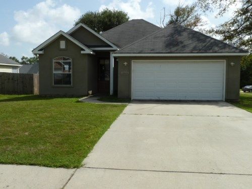 13665 Hidden Oaks Dr, Gulfport, MS 39503