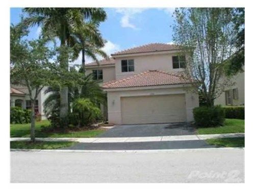 1728 ASPEN LN, Fort Lauderdale, FL 33327