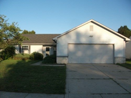 6740 Granger Ln, Indianapolis, IN 46268