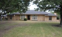 810 Cockrell Hill Rd Red Oak, TX 75154