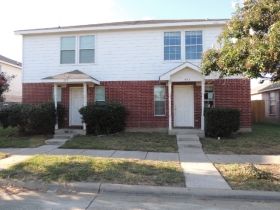 993 Tennessee Tr, Arlington, TX 76017