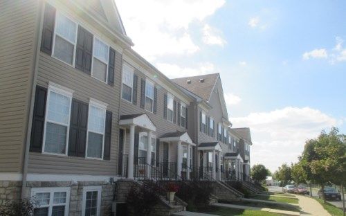 6395 Nottinghill Tr, Canal Winchester, OH 43110