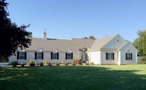 3602 East Lattin Road, West Richland, WA 99353