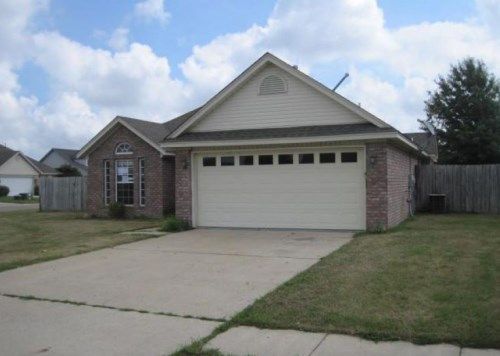 901 Nicks Cove, Marion, AR 72364