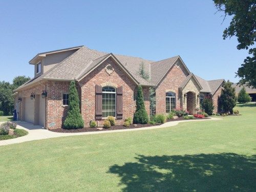 16371 Sandstone Cir, Youngsville, PA 16371