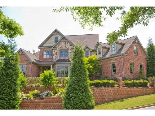 7803 Stables Drive, Atlanta, GA 30350