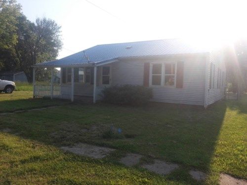 121 S Powell St, Jacksonville, MO 65260