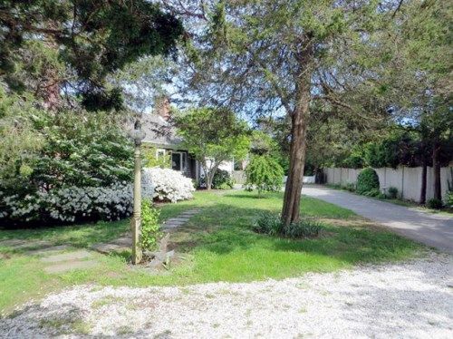 390 Old Harbor Rd, Chatham, MA 02633