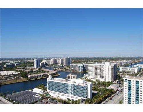 1800 S Ocean Dr # 2710, Hallandale, FL 33009