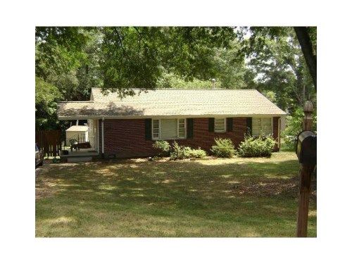 545 Columbia Drive Sw, Marietta, GA 30064