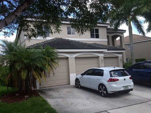 870 NANDINA DR, Fort Lauderdale, FL 33327
