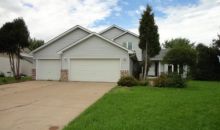 6489 Kingfisher Ct Circle Pines, MN 55014