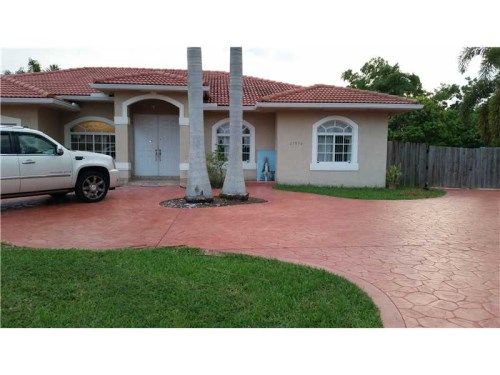 27950 SW 159 AV, Homestead, FL 33031