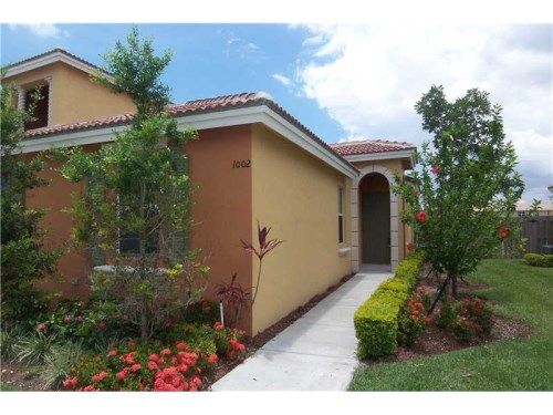 1002 NE 42 TE # 1002, Homestead, FL 33033