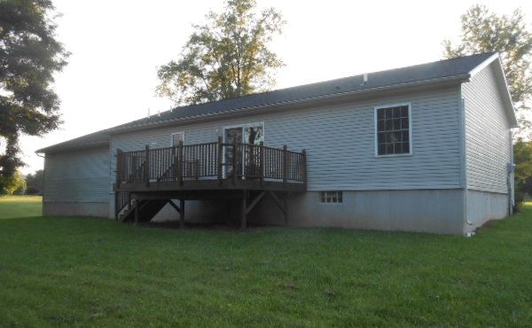 685 Mercer New Wilmington Road, Mercer, PA 16137