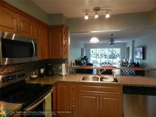 9412 NW 65TH ST # 3, Fort Lauderdale, FL 33321