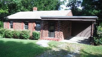 1014 Moore Avenue, Halifax, VA 24558