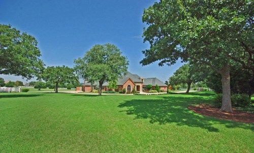 5301 Carrington Pl, Oklahoma City, OK 73131