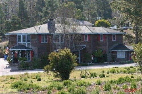 2555 Macleod Way, Cambria, CA 93428