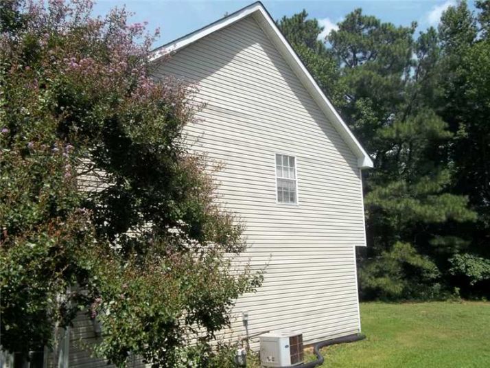 3400 Crossgate Court, Loganville, GA 30052