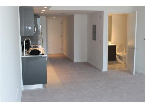 31 SE 6 # 1703, Miami, FL 33131