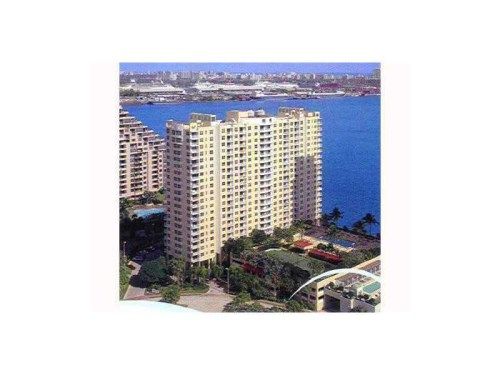770 CLAUGHTON ISLAND DR # 1616, Miami, FL 33131