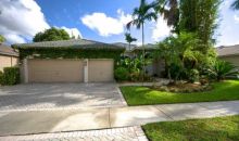 2492 EAGLE RUN DR Fort Lauderdale, FL 33327