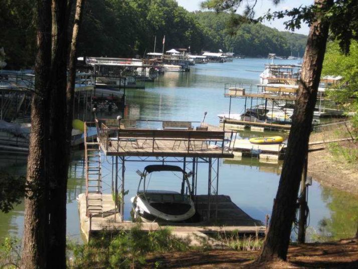 5325 Pilgrim Point Road, Cumming, GA 30041