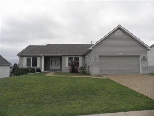 5405 Delaney Dr, Wentzville, MO 63385