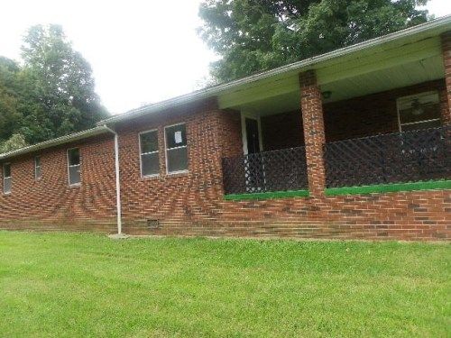 15 Terry St, Mount Vernon, KY 40456