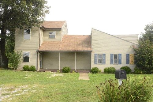 726 BOLING ROAD, Utica, KY 42376