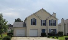 2705 Lolli Ct Ellenwood, GA 30294