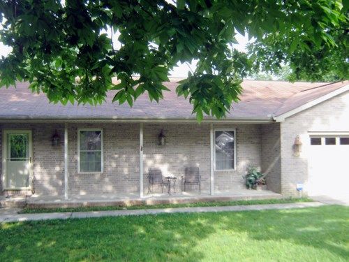 3834 Renegade Mountain Pkwy, Crab Orchard, TN 37723