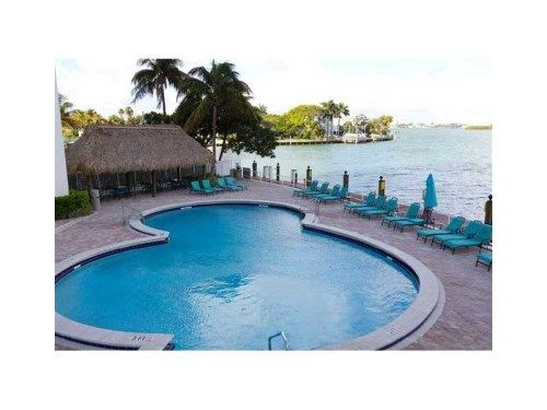 10350 W BAY HARBOR DR # 8 D, Miami Beach, FL 33154