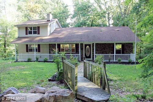 461 SAMPLE BRIDGE RD, Enola, PA 17025