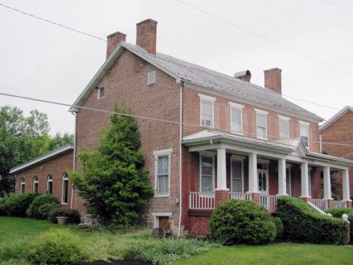 6 S. High Street, Newburg, PA 17240