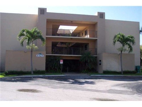 8025 SW 107 AV # 323, Miami, FL 33173