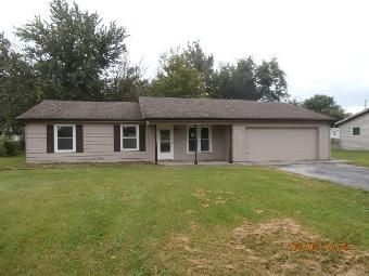 2612 Chandler Dr, Fort Wayne, IN 46816