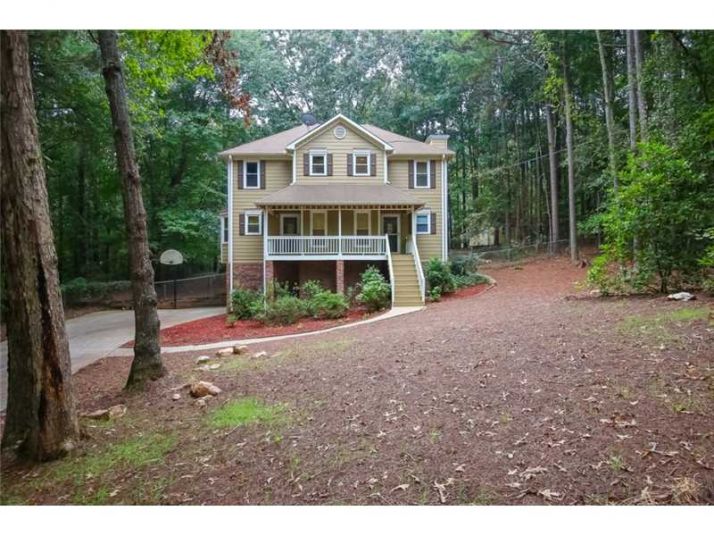523 Cherokee Mills Drive, Woodstock, GA 30189