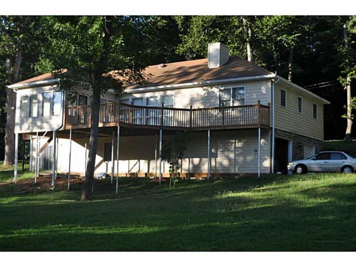 201 Sarann Court Nw, Lilburn, GA 30047