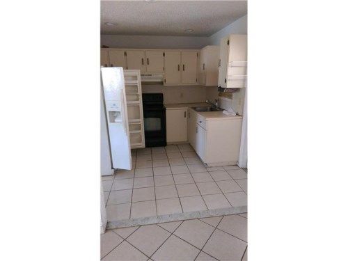 30 SE 4 AV # 105, Hallandale, FL 33009