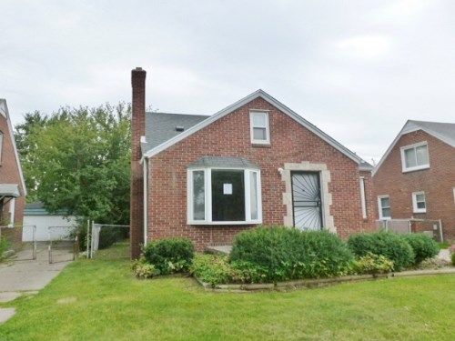 15628 Juliana Ave, Eastpointe, MI 48021