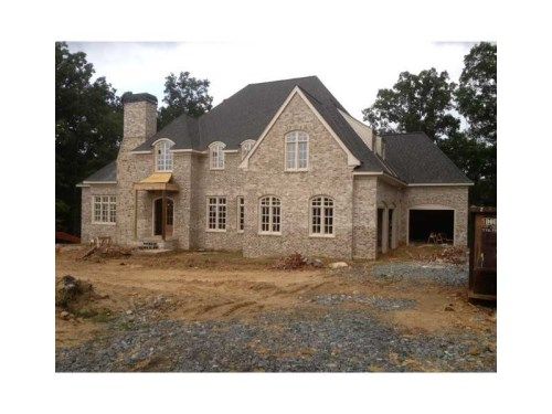 943 Chattooga Trace, Suwanee, GA 30024