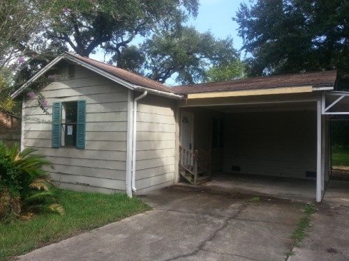 1203 Becht Avenue, Pascagoula, MS 39567