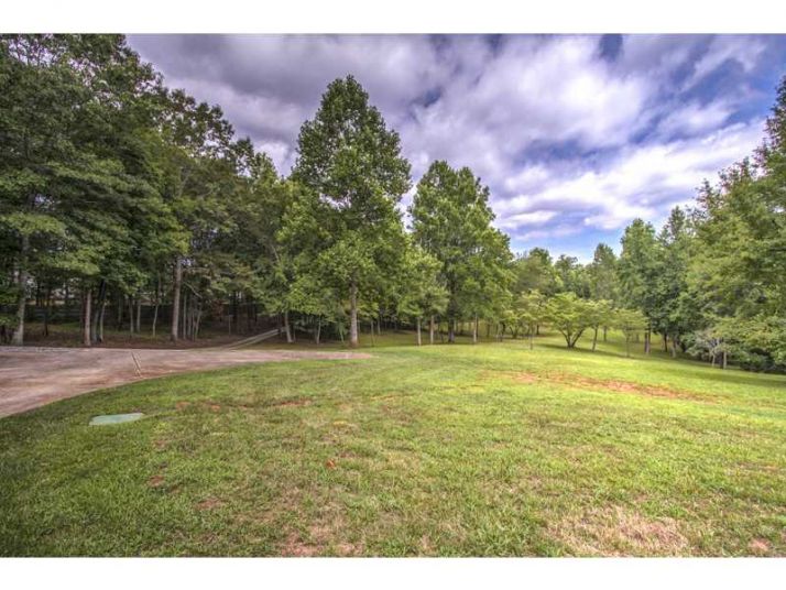 260 Johnson Road, Suwanee, GA 30024