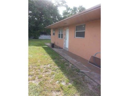 132 NW 6 AV, Hallandale, FL 33009