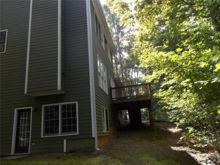 250 Lake Laurel Drive, Dahlonega, GA 30533