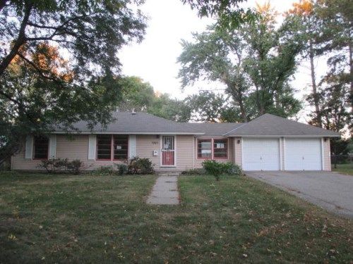 7327 Queen Ave S, Minneapolis, MN 55423