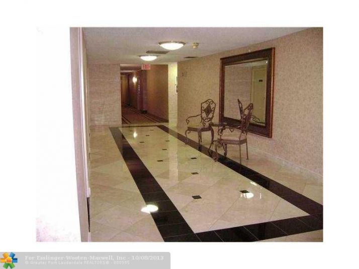 2030 S Ocean Dr # 2223, Hallandale, FL 33009