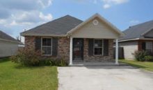 820 Cottagemill Ln Houma, LA 70363